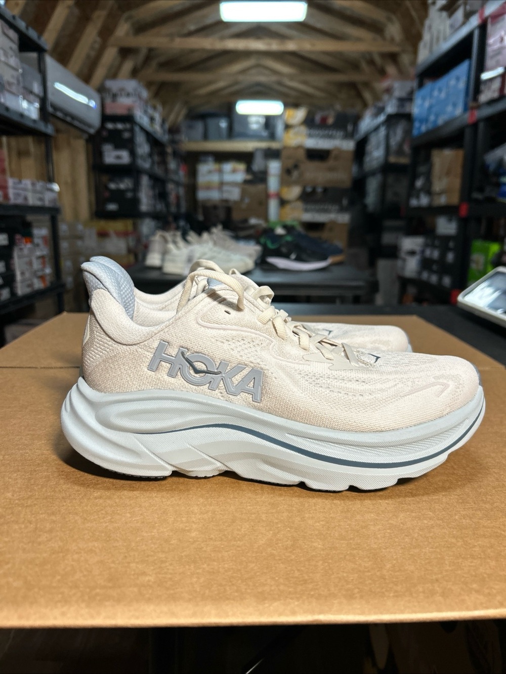 Hoka Clifton 10 Women’s Athletic Shoe. Grout/Mineral Blue Size 7.5. No Box